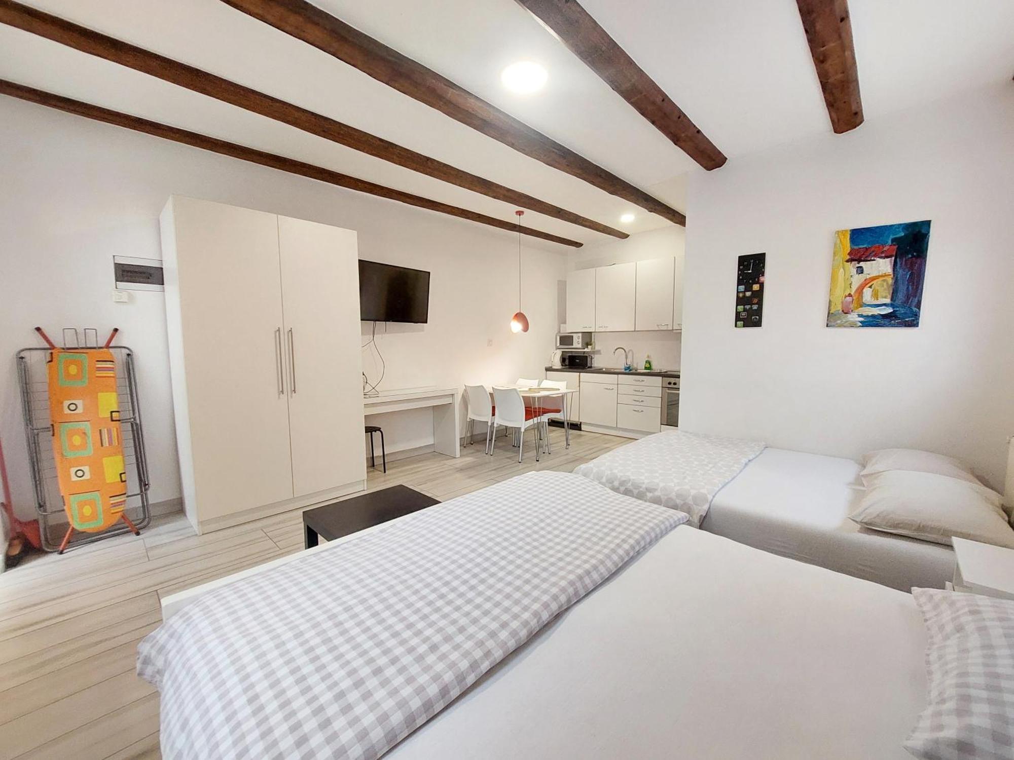 Home Away From Home - Apartment Ilica Zagreb Exterior photo